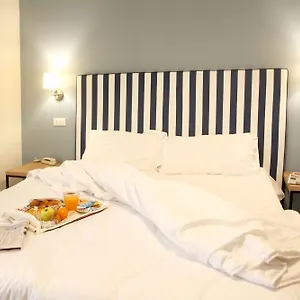 Hotel Majorca Con Uso Piscina, Riccione